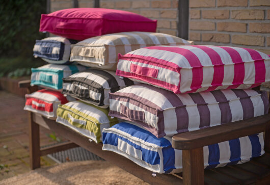 H.O.C.K. Classic Streifen Outdoor Matratzenkissen 50x50x10cm grau