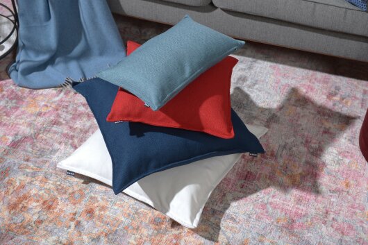 H.O.C.K. Mali Kissen mit Biese 45x45cm rot col. 9