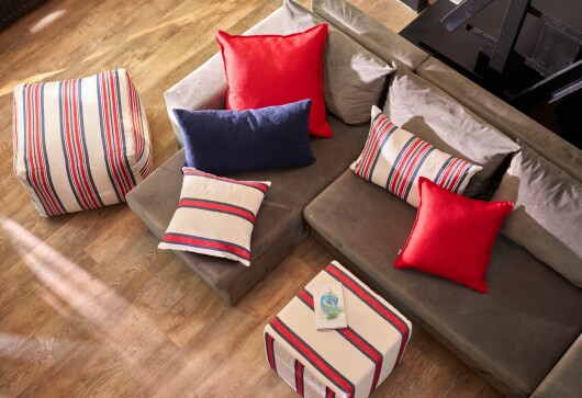 H.O.C.K. Mali Kissen mit Biese 50x30cm rot col. 9
