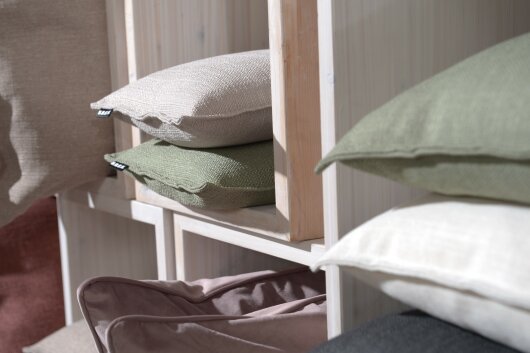 H.O.C.K. Mali Kissen mit Biese 50x30cm beige col. 5040