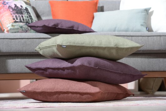 H.O.C.K. Mali Kissen mit Biese 60x60cm lila mauve col. 80