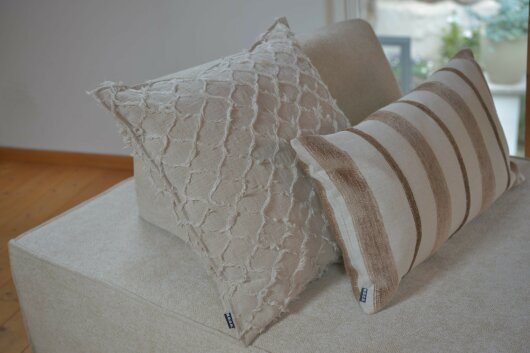 H.O.C.K. Nuvole Kissen 60x60cm natur beige col. 400 mit Fransen