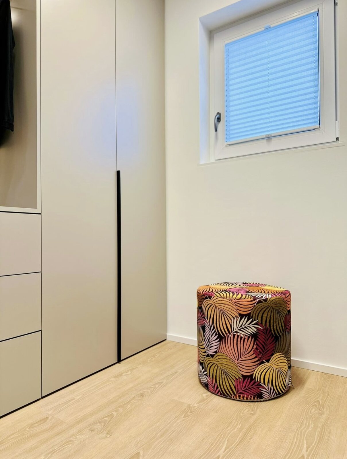 H.O.C.K. Copacabana Hocker rund Pouf ø45x45cm floral pink fuchsia