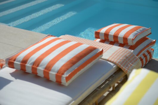 H.O.C.K. Classic Streifen Outdoor Sitzkissen 40x40x5cm grau