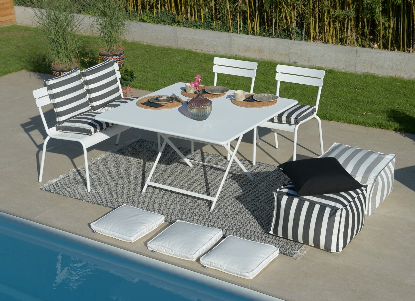 H.O.C.K. Classic Streifen Outdoor Sitzkissen 50x50x5cm hellgrau