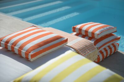 H.O.C.K. Classic Streifen Outdoor Sitzkissen 50x50x5cm orange col. 24