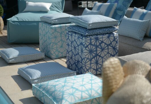 H.O.C.K. Kami Outdoor Hocker eckig 45x45x45cm türkis aqua col. 05 malle