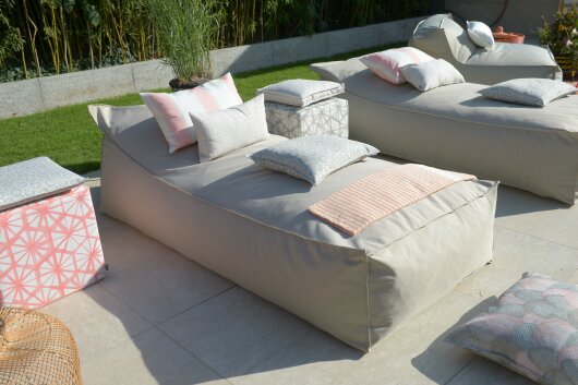 H.O.C.K. Yuno Outdoor Kissen mit Biese 45x45cm taupe - hellgrau col. 01 geblümt malle