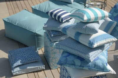 H.O.C.K. Yuri Outdoor Sitzkissen 50x50x5cm col. 04 blau malle