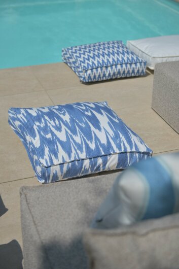 H.O.C.K. Amarador Outdoor Sitzkissen Palettenkissen Bodenkissen BODO 60x60x10cm blau col. 03