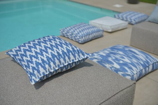 H.O.C.K. Amarador Outdoor Sitzkissen Palettenkissen Bodenkissen BODO 60x60x10cm blau col. 03