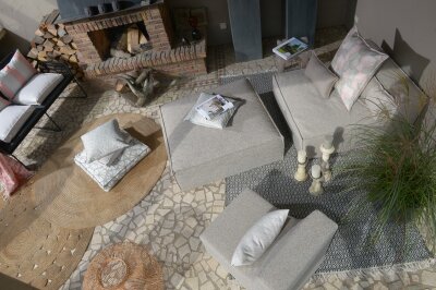 H.O.C.K. Yuno Outdoor Sitzkissen mit Biese BLISS 40x40x6cm taupe - hellgrau col. 01 geblümt malle