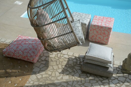 H.O.C.K. Kami Outdoor Bodenkissen 60x60x10cm coral col. 02 malle