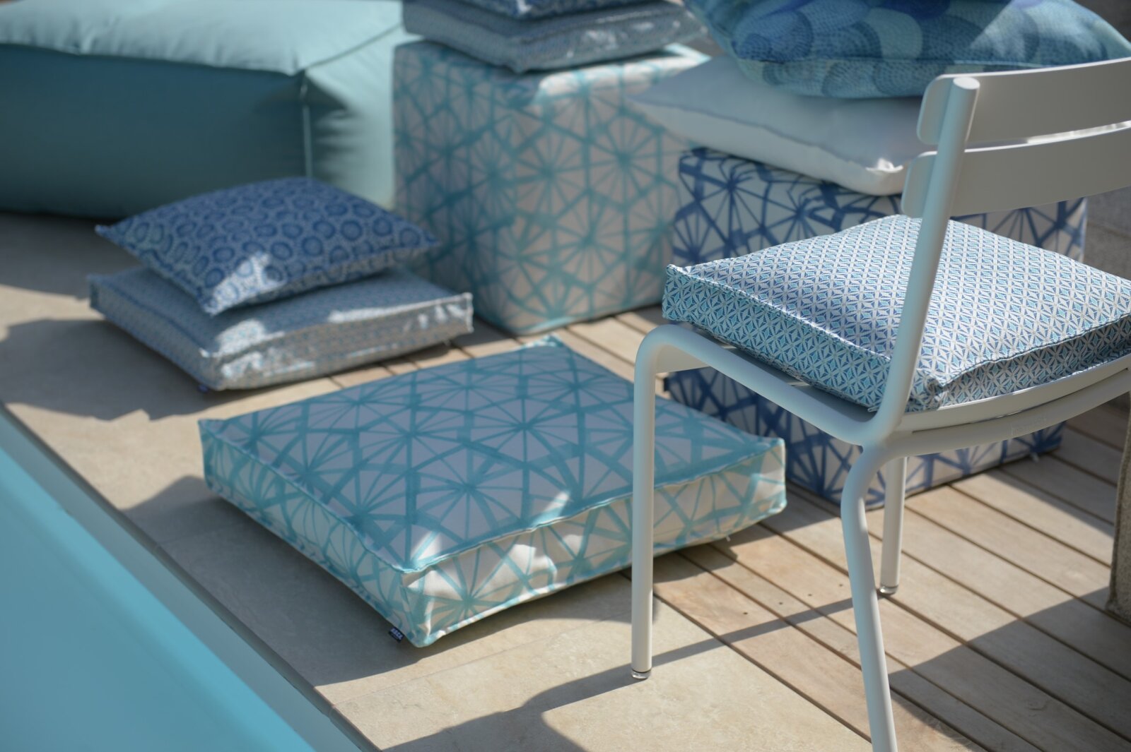 H.O.C.K. Kami Outdoor Bodenkissen 60x60x10cm türkis aqua col. 05 malle