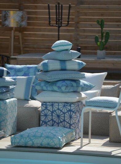 H.O.C.K. Kami Outdoor Bodenkissen 60x60x10cm blau col. 04 malle