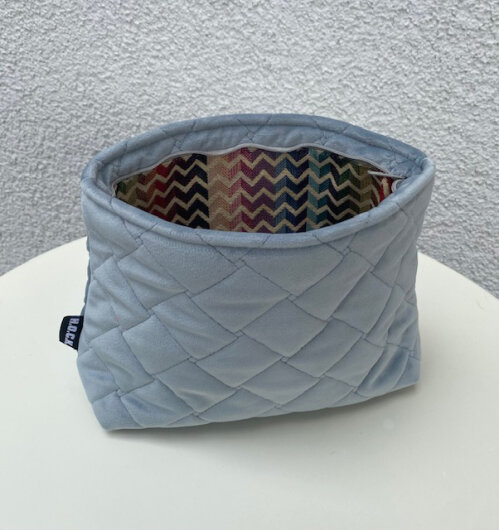 H.O.C.K. Cosmetic Bag COSIMA Kosmetiktasche Kulturbeutel Nobile soft baby blue