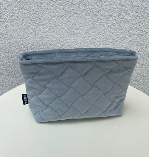 H.O.C.K. Cosmetic Bag COSIMA Kosmetiktasche Kulturbeutel Nobile soft baby blue