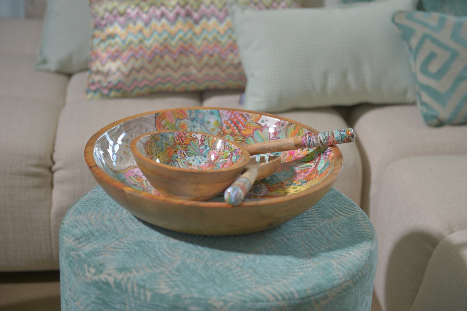 byRoom Salatbesteck aus Mangoholz mit bunten Griffen Mandala multicolor