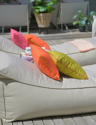 H.O.C.K. Classic Uni Outdoor Kissen 50x50cm PIPE grün mit Keder pink