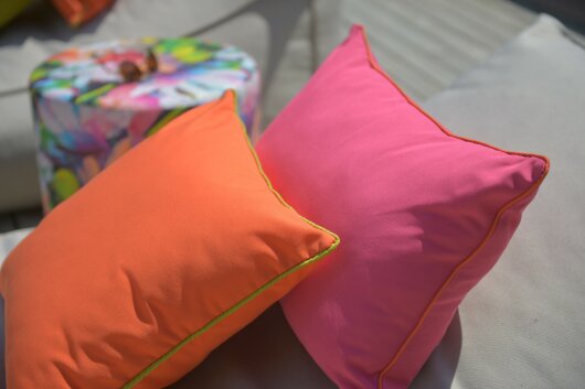H.O.C.K. Classic Uni Outdoor Kissen 60x40cm PIPE pink mit Keder orange