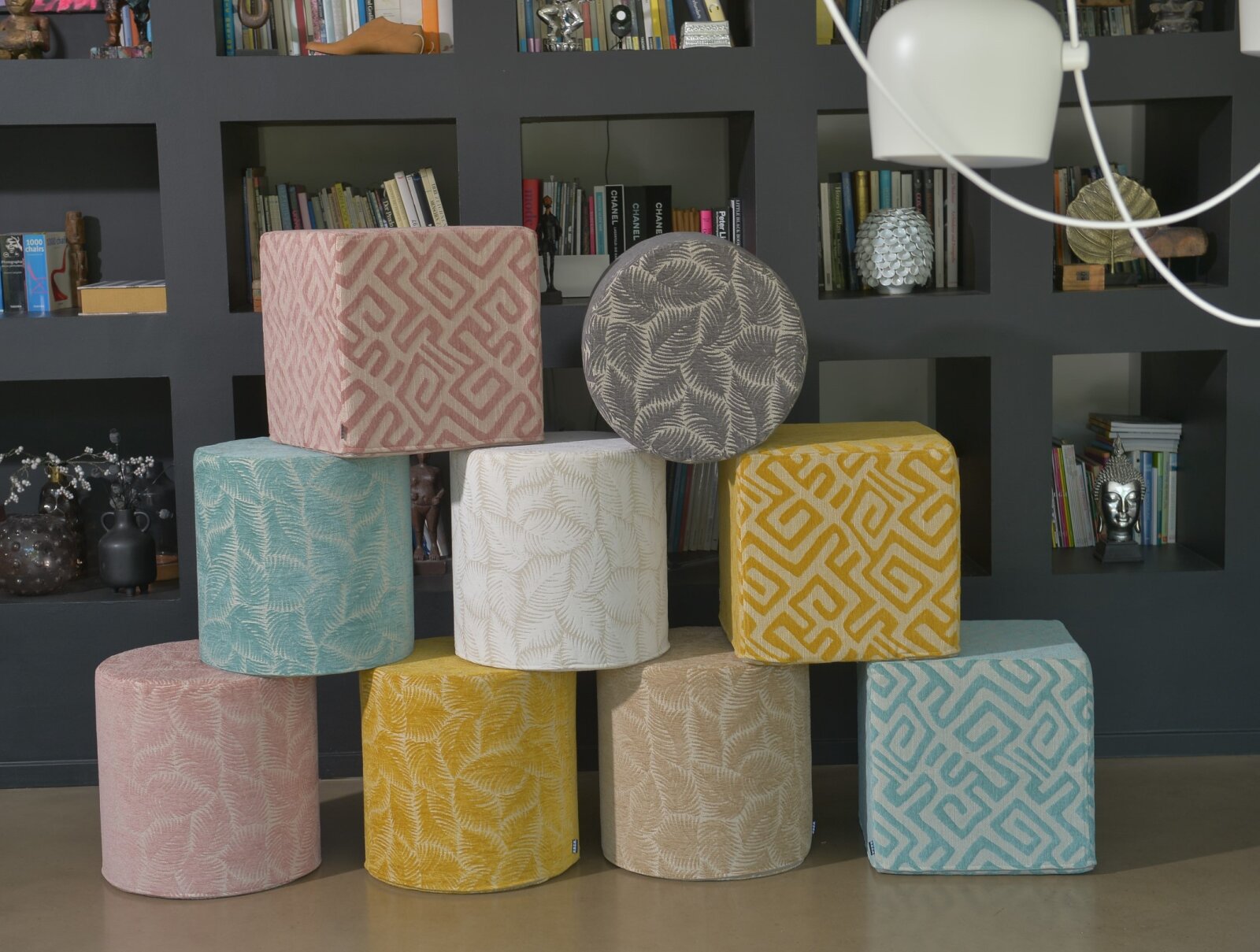 H.O.C.K. Naira Hocker Cube eckig 45x45x45cm gemustert col. 7 rosa