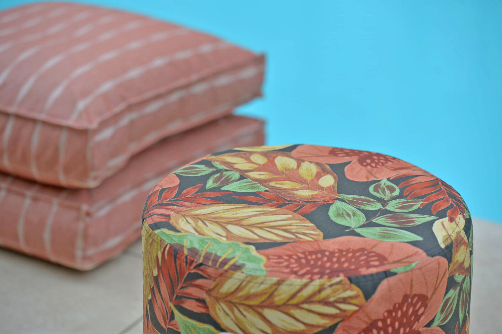 H.O.C.K. Tropical Outdoor Hocker rund Pouf ø45x45cm col. 228 rost braun sunny