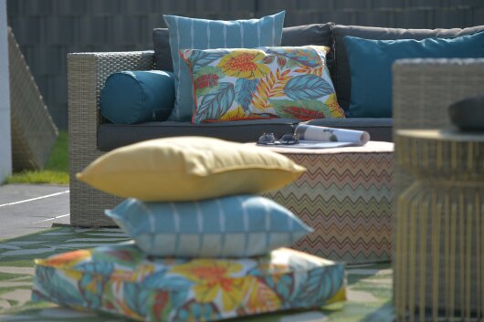 H.O.C.K. Tropical Outdoor Kissen 60x40cm col. 230 yellow aqua multi mit Keder orange sunny