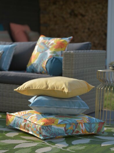 H.O.C.K. Tropical Outdoor Bodenkissen BODO 60x60x10cm col. 230 yellow aqua multi sunny