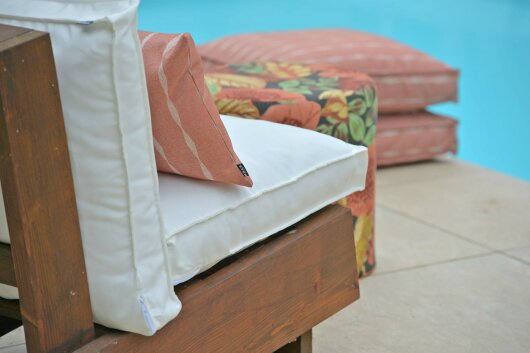 H.O.C.K. Loana Outdoor Kissen 60x40cm col. 98 rost terra bordeaux sunny