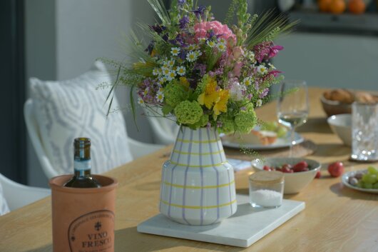KRST Vase Streifen Mix 17x17x21 gelb flieder pastell