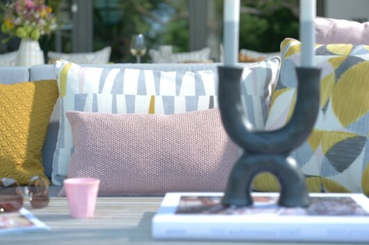 H.O.C.K. Madrid Outdoor + Indoor Wendekissen 50x30cm rosa in&out