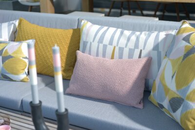H.O.C.K. Madrid Outdoor + Indoor Wendekissen 50x30cm rosa in&out