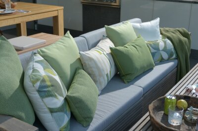 H.O.C.K. Malaga Outdoor + Indoor Kissen mit Keder 70x40cm col. 41 grün beige in&out
