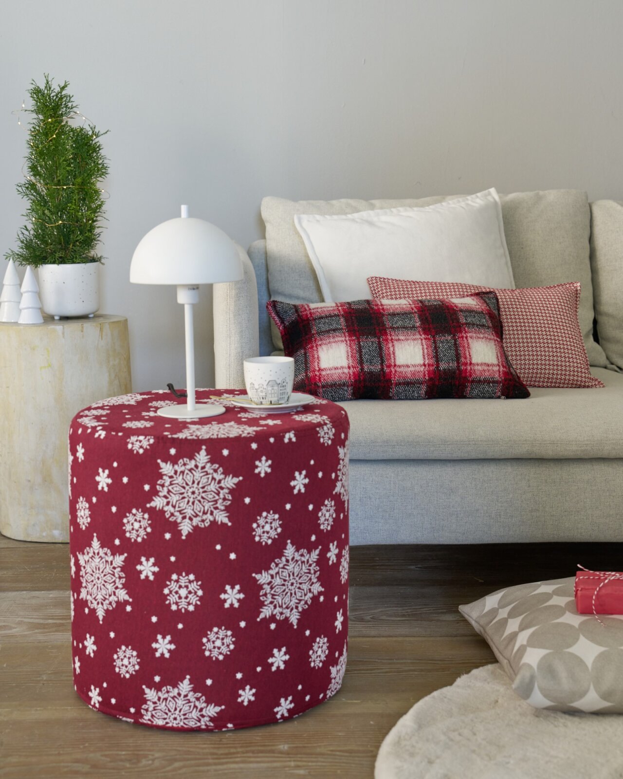 H.O.C.K. Snow Flakes Hocker rund ø45x45cm dunkelrot C02 Schneeflöckchen