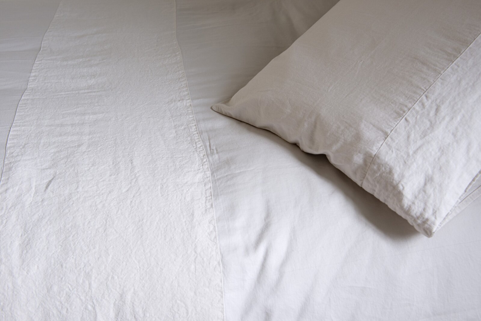 HOMYLINE Como Bettbezug ca. 240x220cm marble rosé beige Baumwollsatin