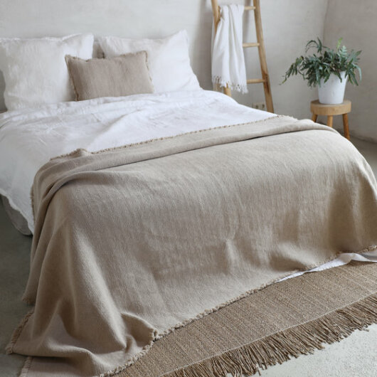 HOMYLINE Patara Tagesdecke ca. 140x260cm dark powder taupe