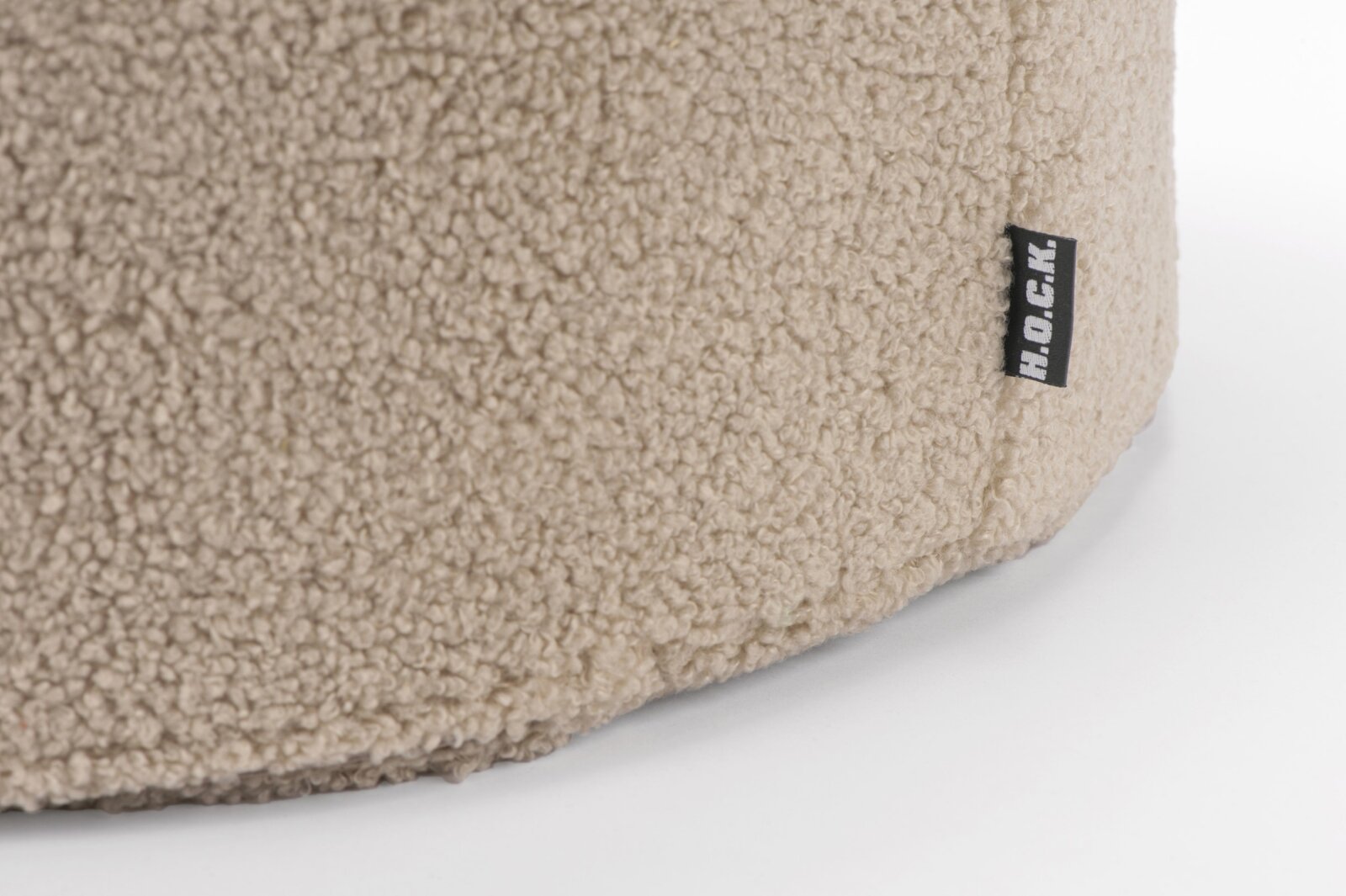 H.O.C.K. Fino Hocker rund Pouf Teddystoff Bouclé ø45x45cm beige-taupe Plüsch