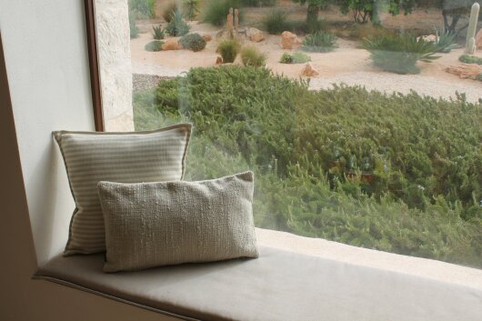 H.O.C.K. Nova Outdoor + Indoor Kissen 45x45cm mit Biese col. 2 beige taupe schmale Streifen in&out