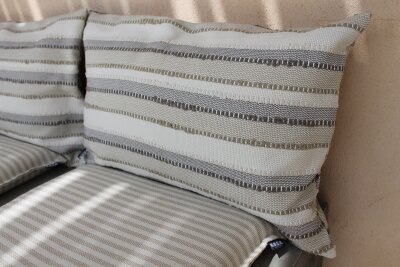 H.O.C.K. Llombards Outdoor + Indoor Kissen 65x40cm col. 2 creme beige taupe in&out
