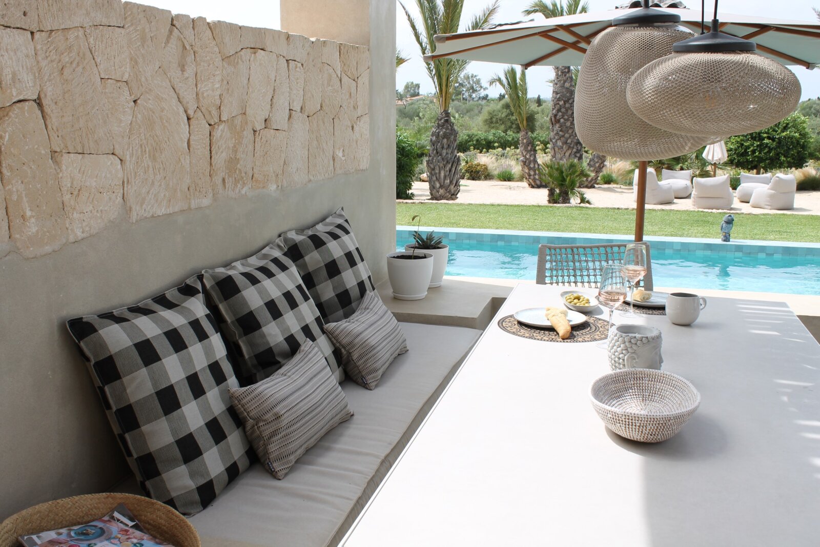 H.O.C.K. Jordi Outdoor Kissen 50x50cm mit Biese col. 130 beige taupe