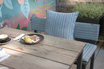 H.O.C.K. Jordi Outdoor Kissen BLISS 45x45x6cm mit Biese col. 644 blau