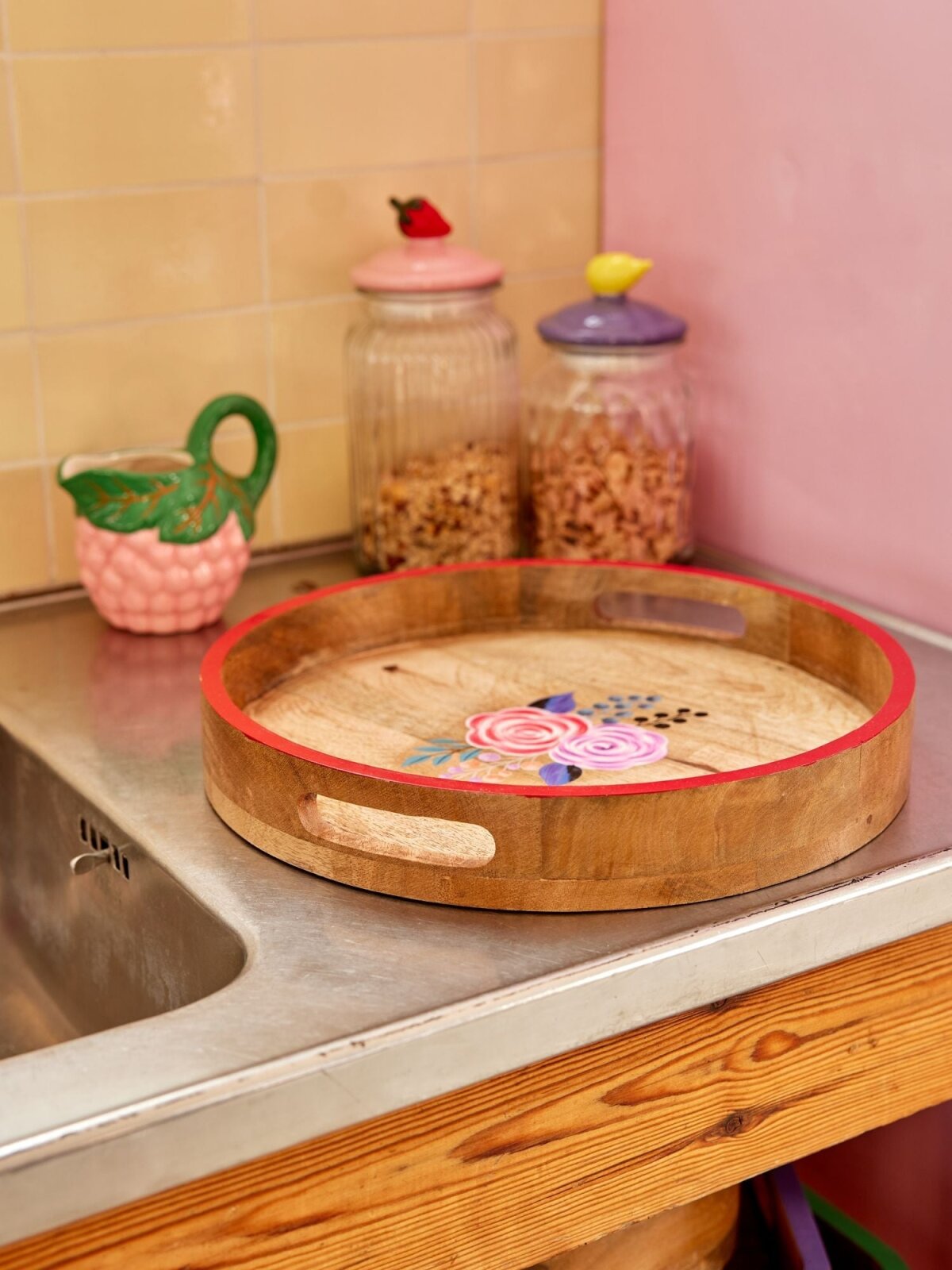 RICE Tablett großes rundes Holztablett handbemalt rot Flowerprint ca. ø34cm