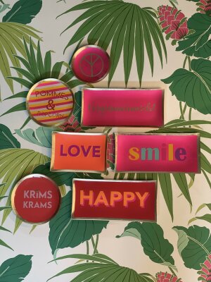 GIFTY Glasteller eckig L / Happy in rot mit orangener...